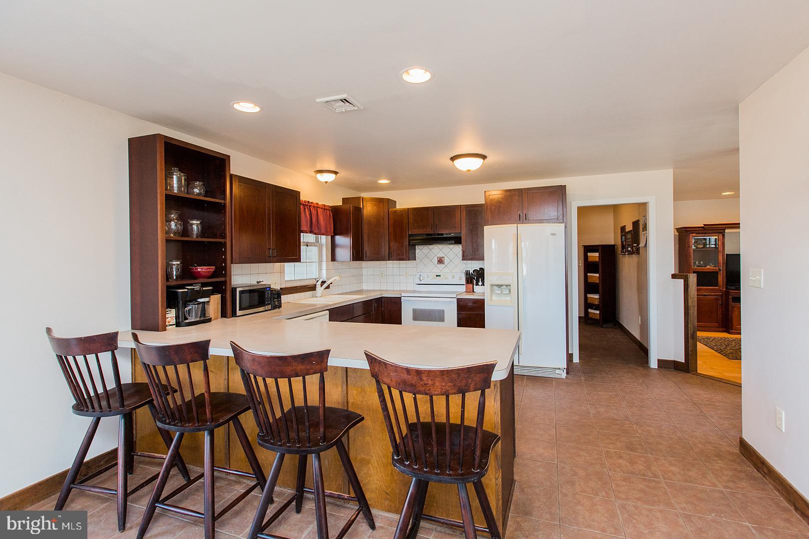 3171 North Colebrook Road Manheim, PA 17545 - Photo 12 of 45