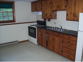 606 Borough Road Pembroke, NH 03275 - Photo 4 of 8