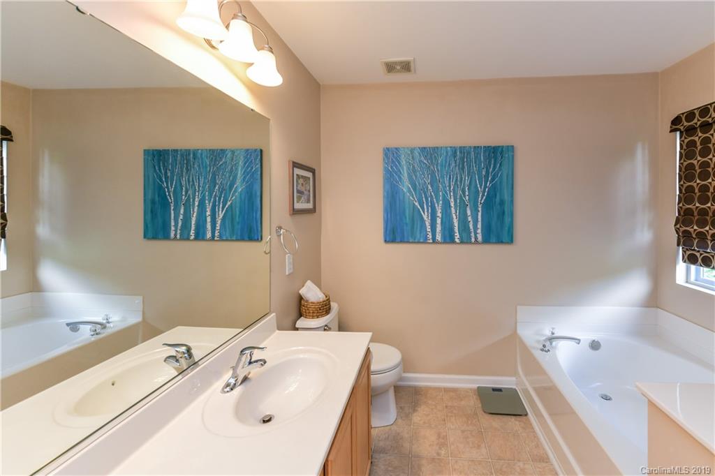 919 Reigate Road Charlotte, NC 28262 - Photo 17 of 22 Gallery Image 17