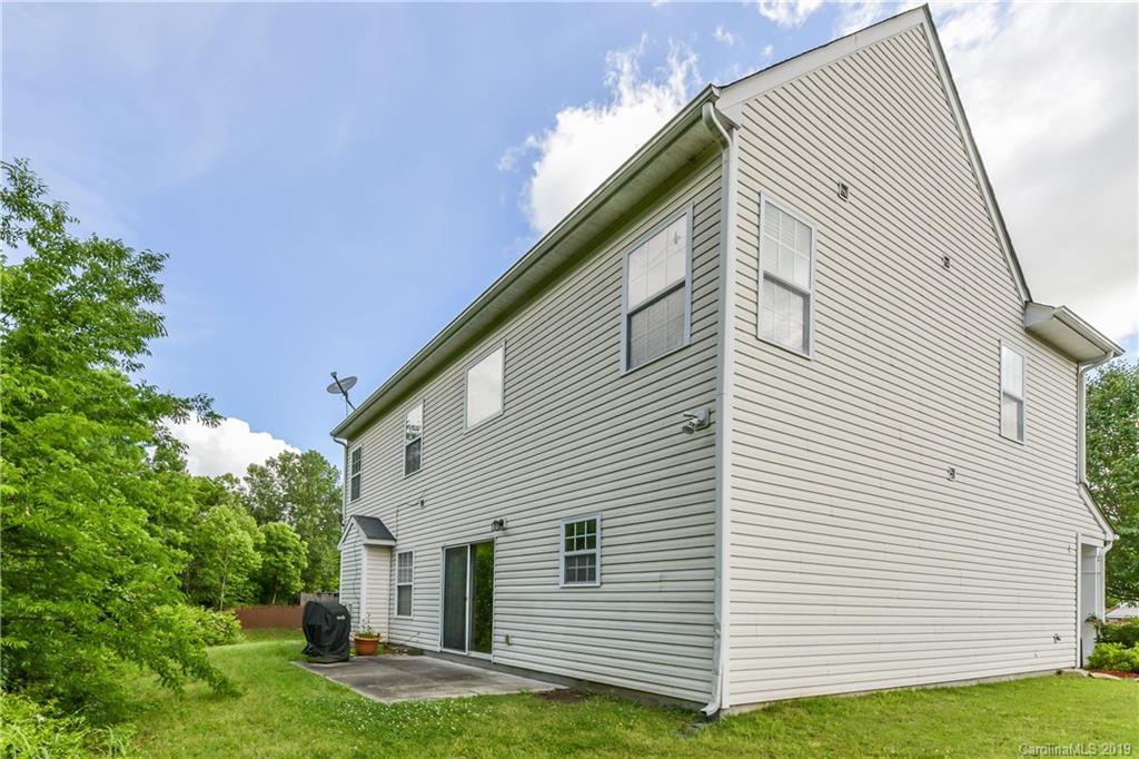 919 Reigate Road Charlotte, NC 28262 - Photo 4 of 22 Gallery Image 4