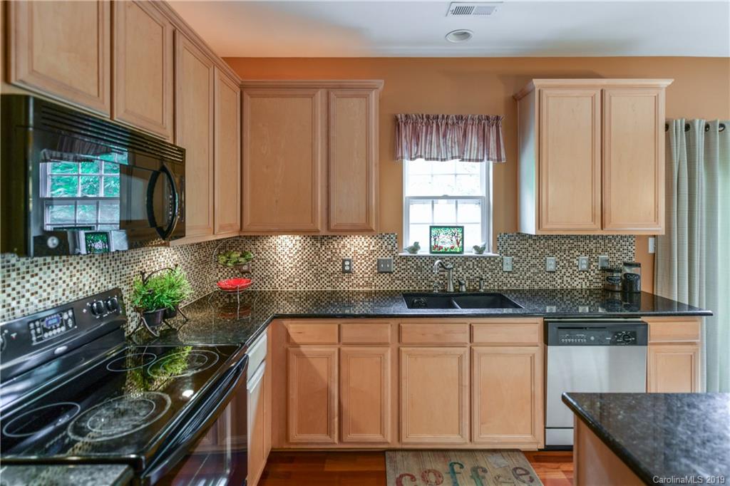 919 Reigate Road Charlotte, NC 28262 - Photo 9 of 22 Gallery Image 9