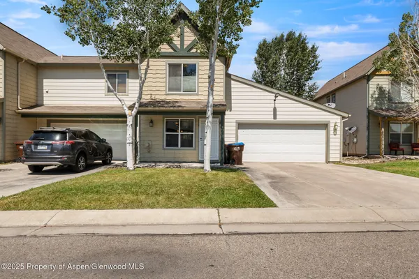 $445,000 | 119 West 26th Street, Rifle, CO 81650