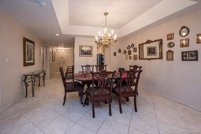 $709,999 | 37 Windwatch Drive, Hauppauge, NY 11788