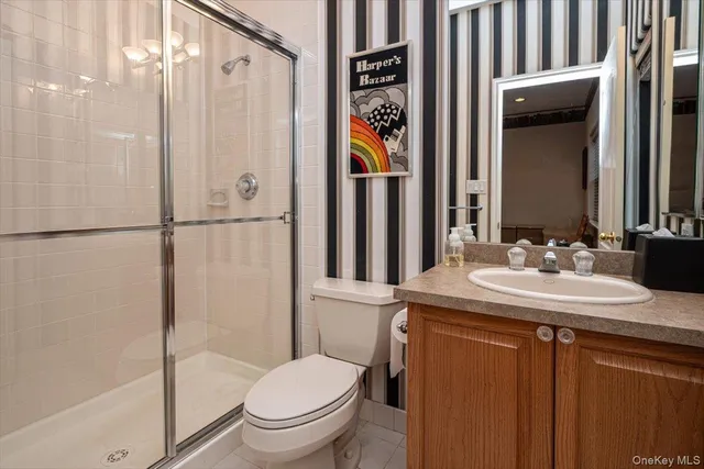 $709,999 | 37 Windwatch Drive, Hauppauge, NY 11788