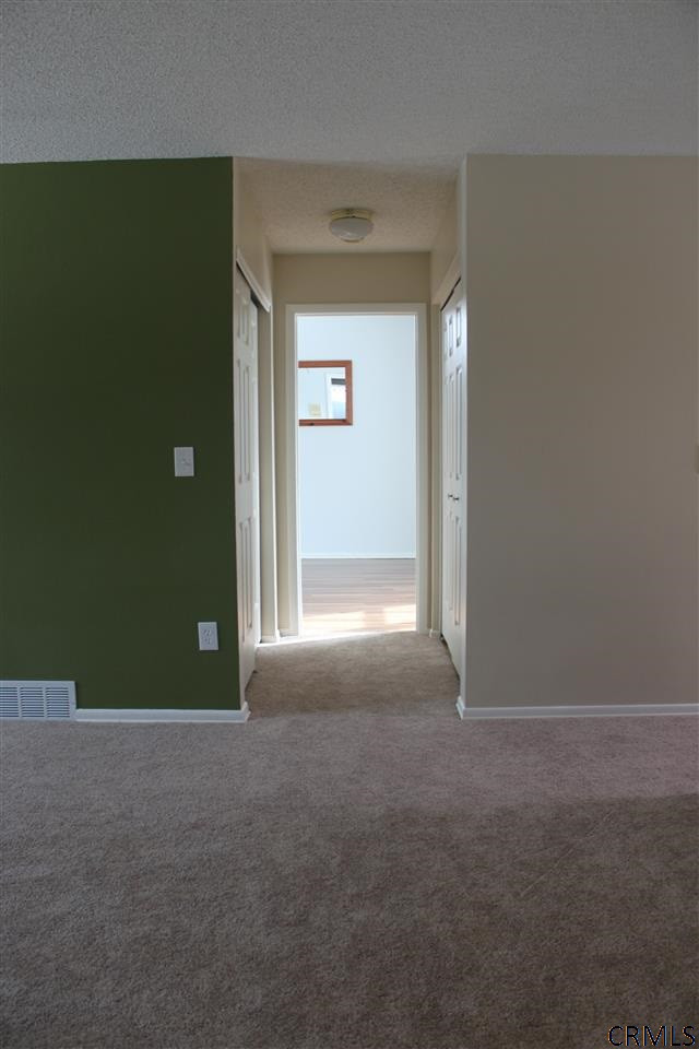28 Rockefeller Boulevard Rensselaer, NY 12144 - Photo 18 of 25 Photo 18