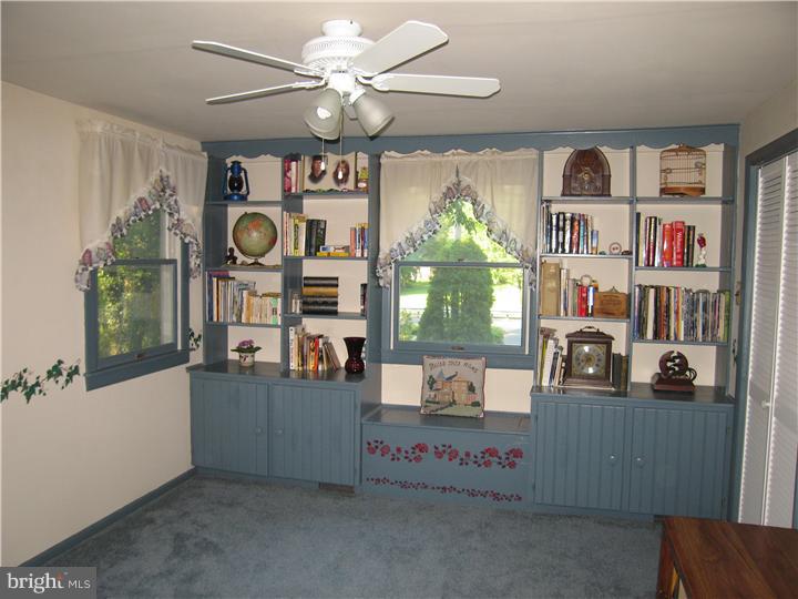 102 County Line Road Lansdale, PA 19446 - Photo 15 of 19 Bedroom 3