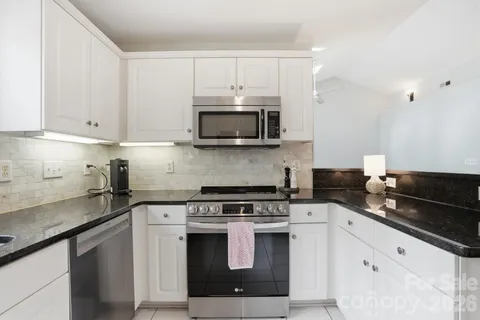 $385,000 | 9026 St Pierre Lane, Charlotte, NC 28277