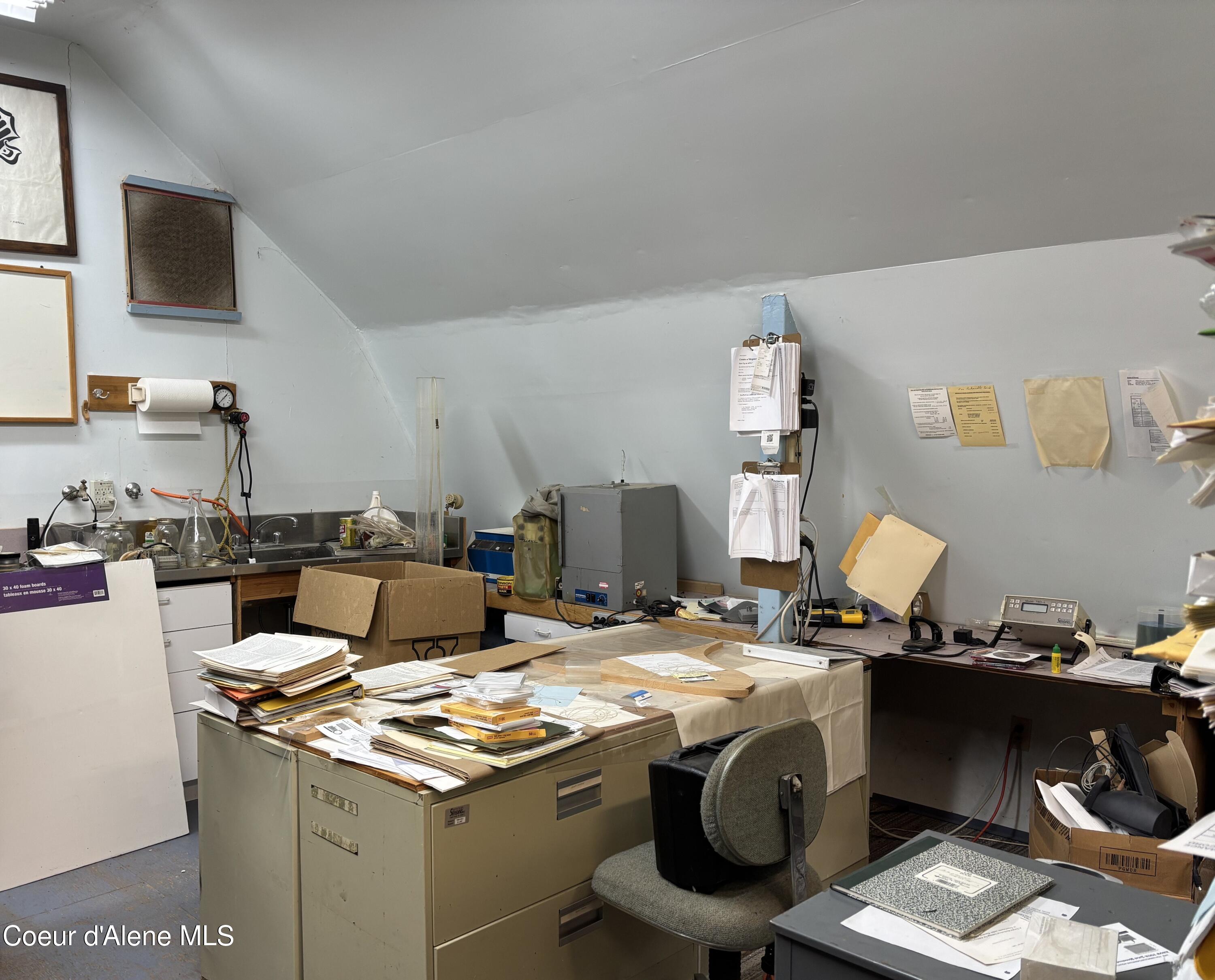2216 Mosquito Creek Road Clark Fork, ID 83811 - Photo 29 of 47 028 Office in barn