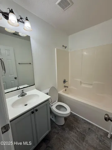 $1,625 | 203 Angie Court, Richlands, NC 28574