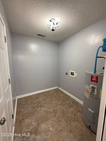 $1,625 | 203 Angie Court, Richlands, NC 28574