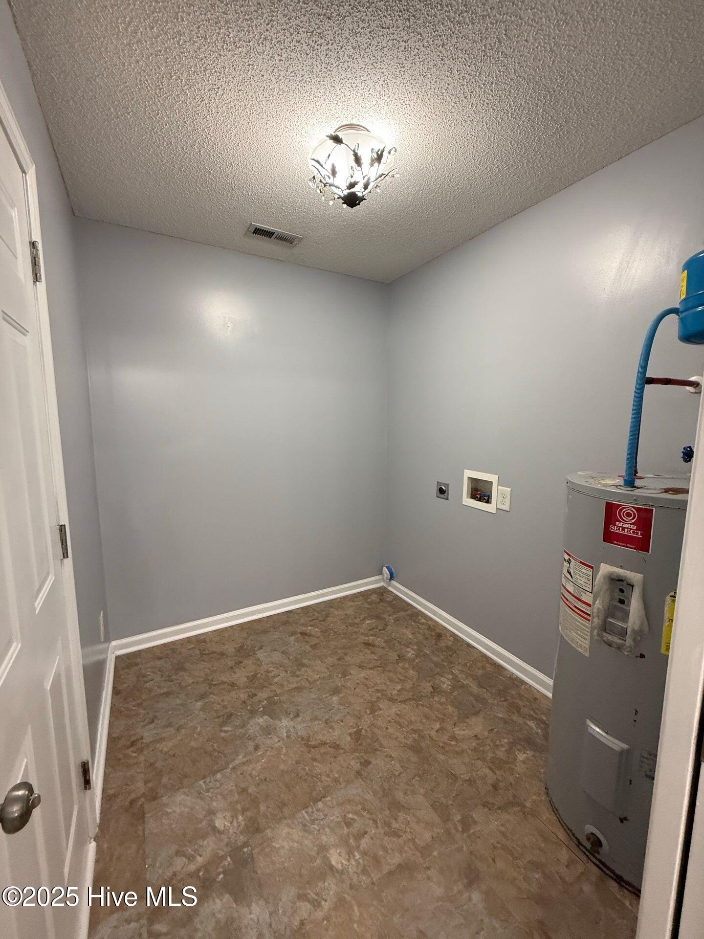 203 Angie Court Richlands, NC 28574 - Photo 13 of 14 laundry room