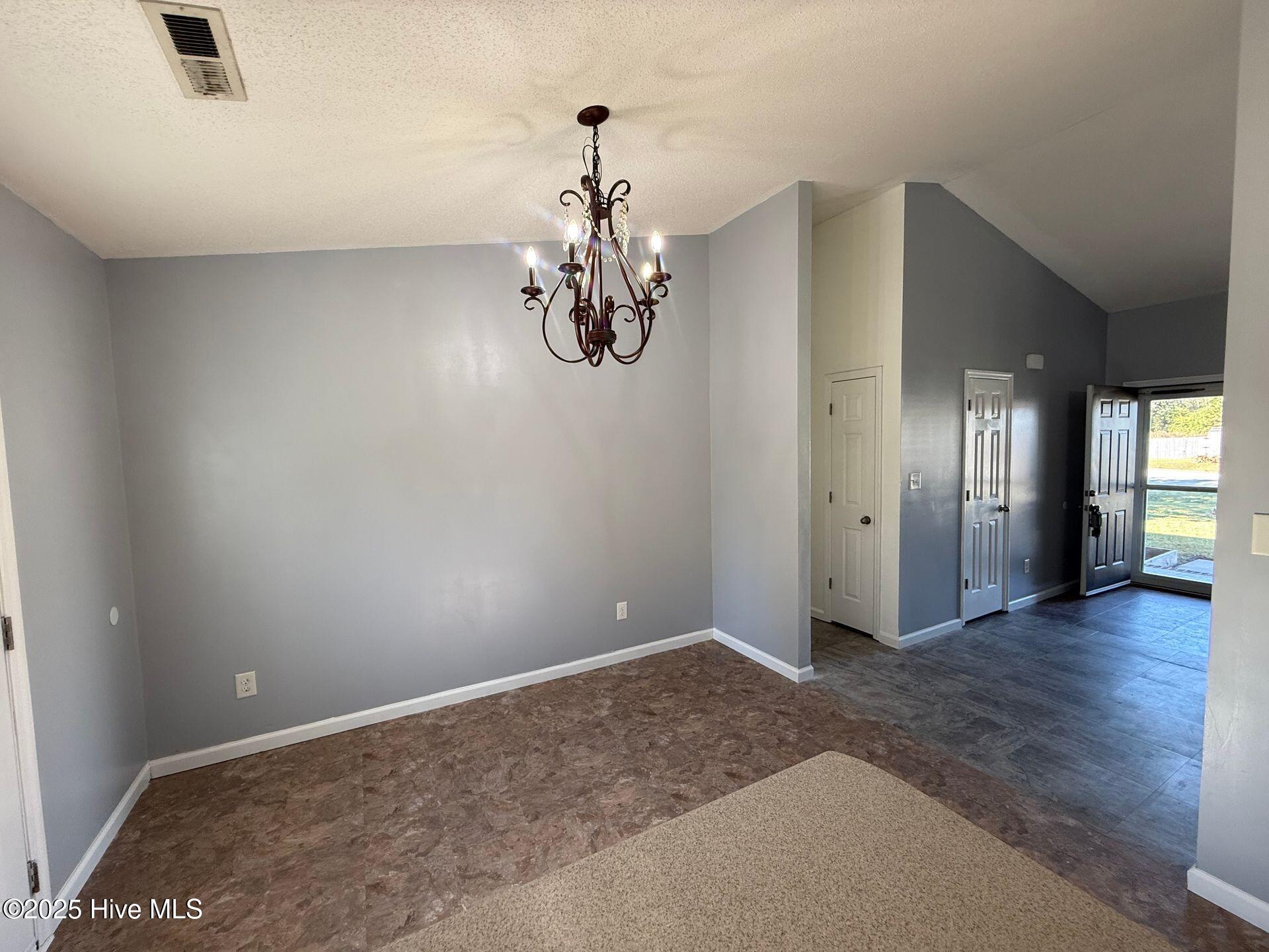 203 Angie Court Richlands, NC 28574 - Photo 4 of 14 room