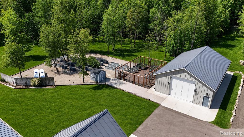 10500 West Grand River Road Fowlerville, MI 48836 - Photo 47 of 60