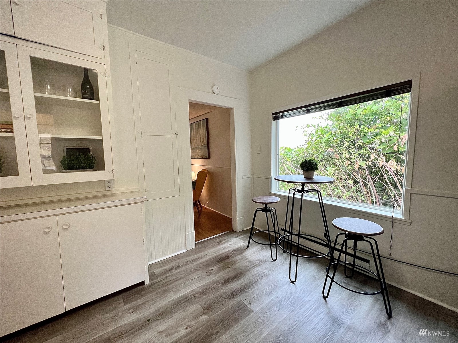 432 Cedar Avenue South Renton, WA 98057 - Photo 16 of 38 a view of a workspace with furniture and a window