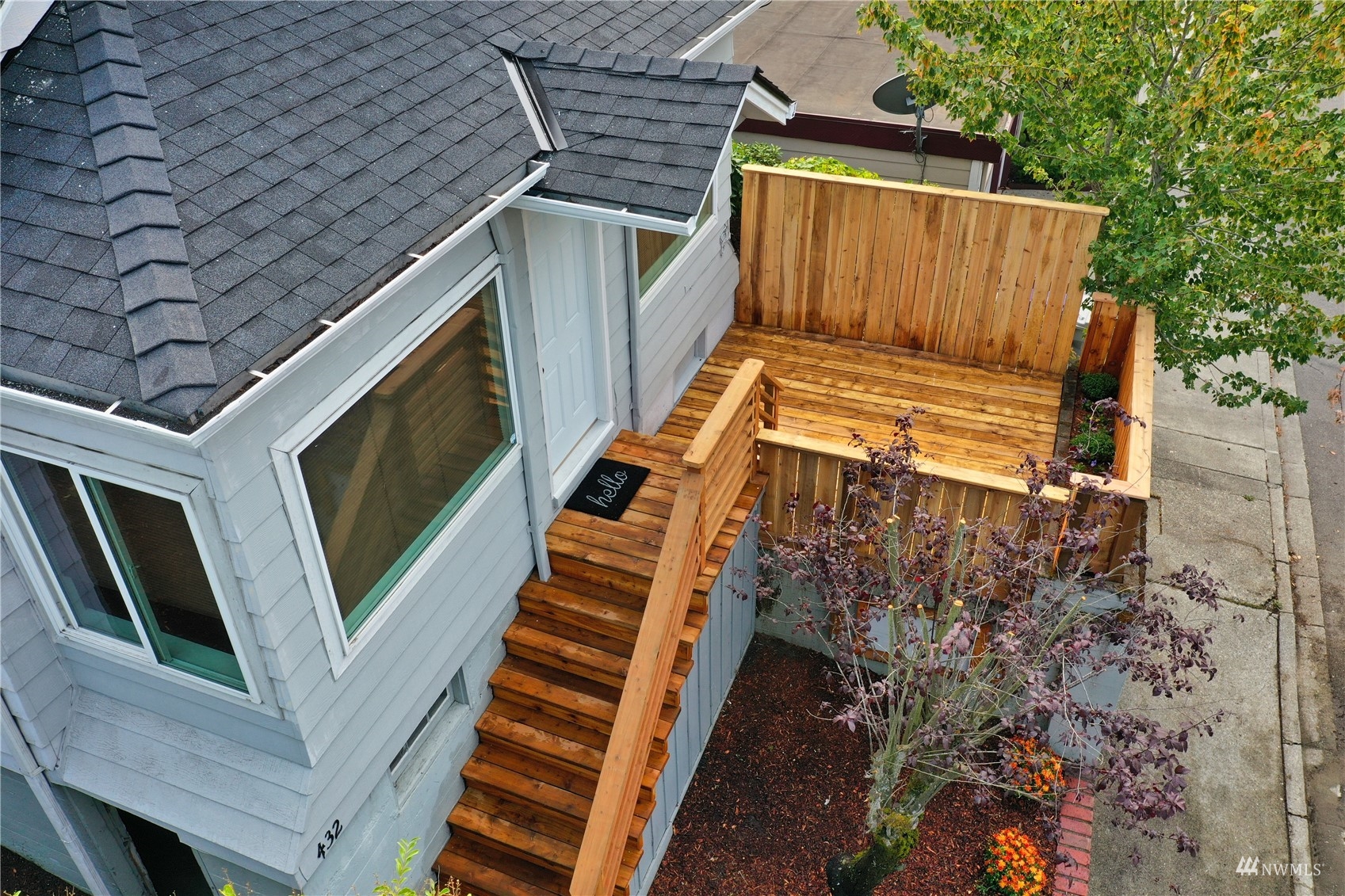 432 Cedar Avenue South Renton, WA 98057 - Photo 3 of 38 a view of outdoor space and deck