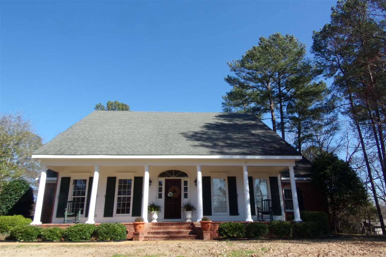 303 Monterey Drive Clinton, MS 39056 - Photo 2 of 41 Photo 2