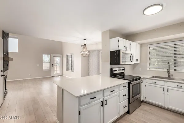 $275,000 | 19820 North 13th Avenue, Unit 236, Phoenix, AZ 85027