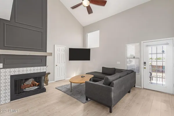 $275,000 | 19820 North 13th Avenue, Unit 236, Phoenix, AZ 85027