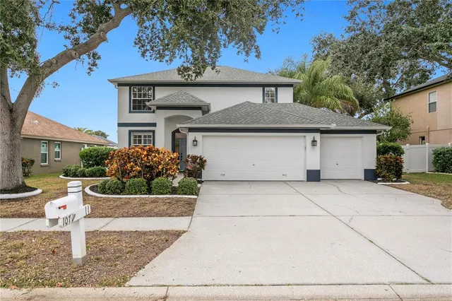 $469,000 | 1079 Sawgrass Drive, Tarpon Springs, FL 34689