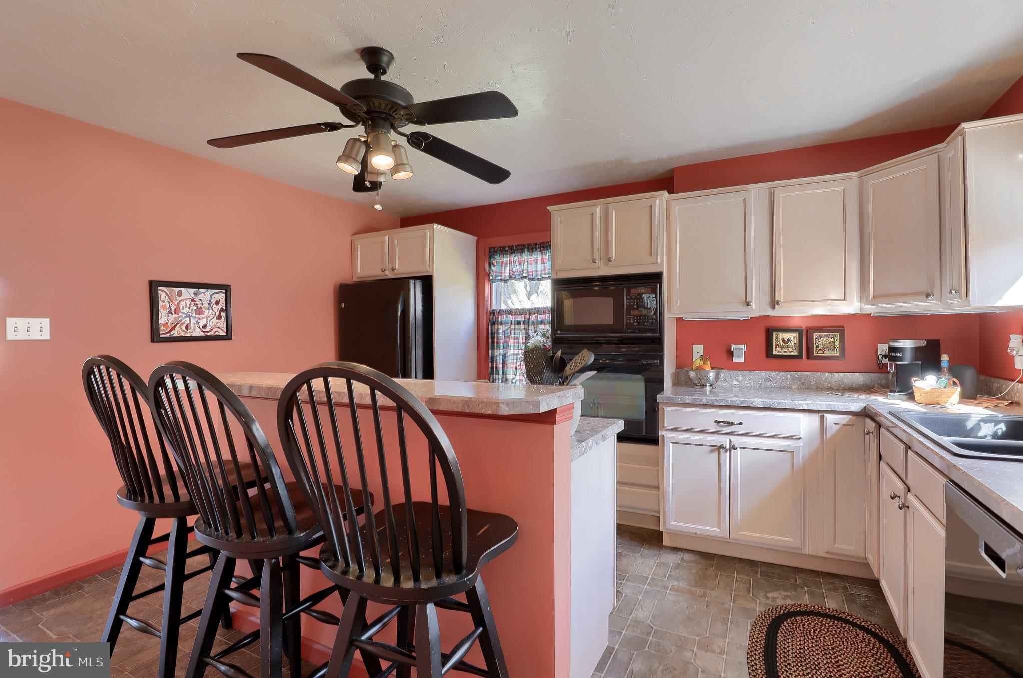 72 Dew Drop Road York, PA 17402 - Photo 11 of 36