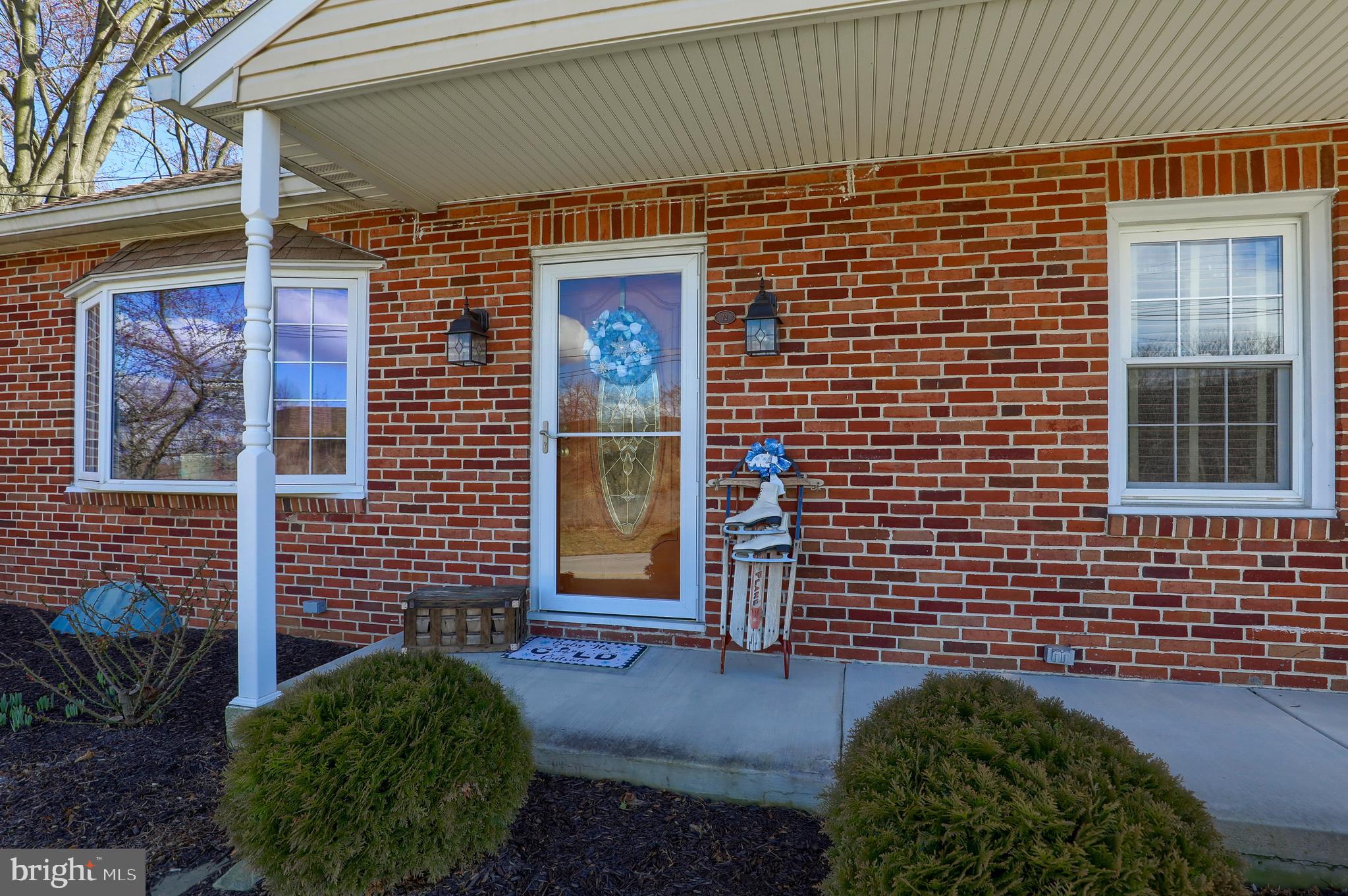 72 Dew Drop Road York, PA 17402 - Photo 3 of 36