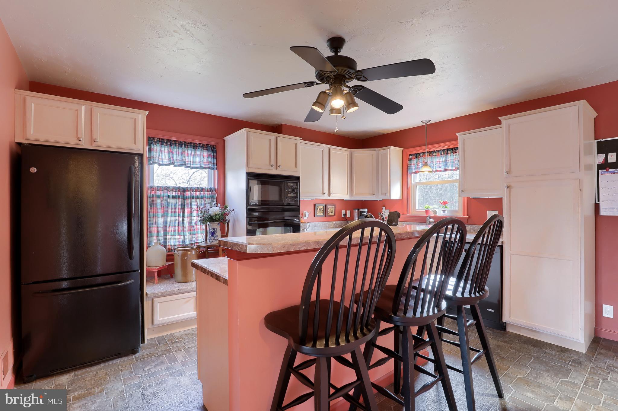 72 Dew Drop Road York, PA 17402 - Photo 10 of 36