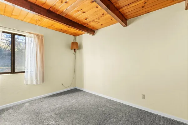 $499,000 | 27900 Bear Valley Road, Tehachapi, CA 93561