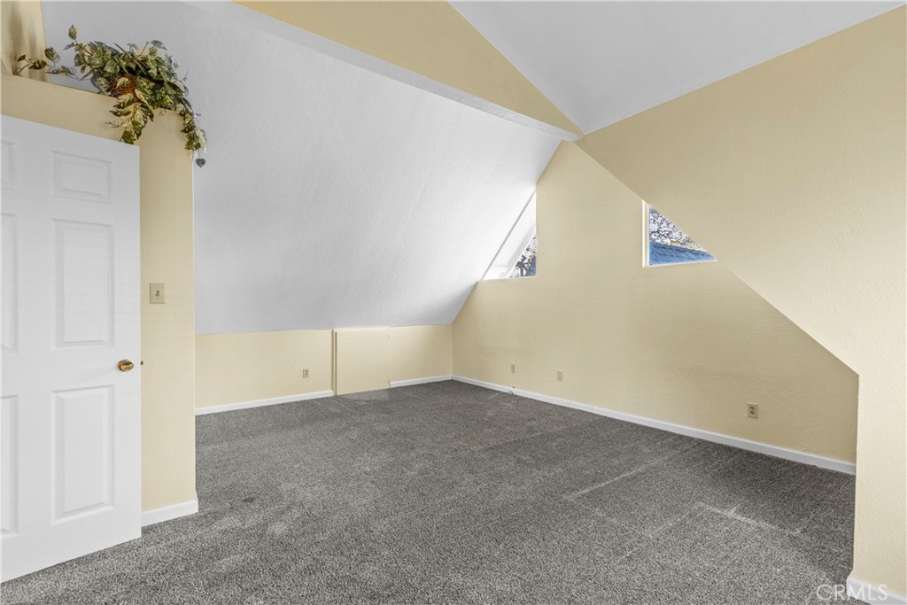 27900 Bear Valley Road Tehachapi, CA 93561 - Photo 32 of 41