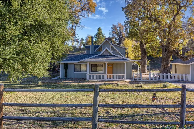 $499,000 | 27900 Bear Valley Road, Tehachapi, CA 93561
