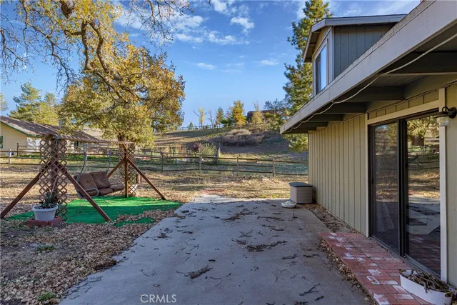 $499,000 | 27900 Bear Valley Road, Tehachapi, CA 93561