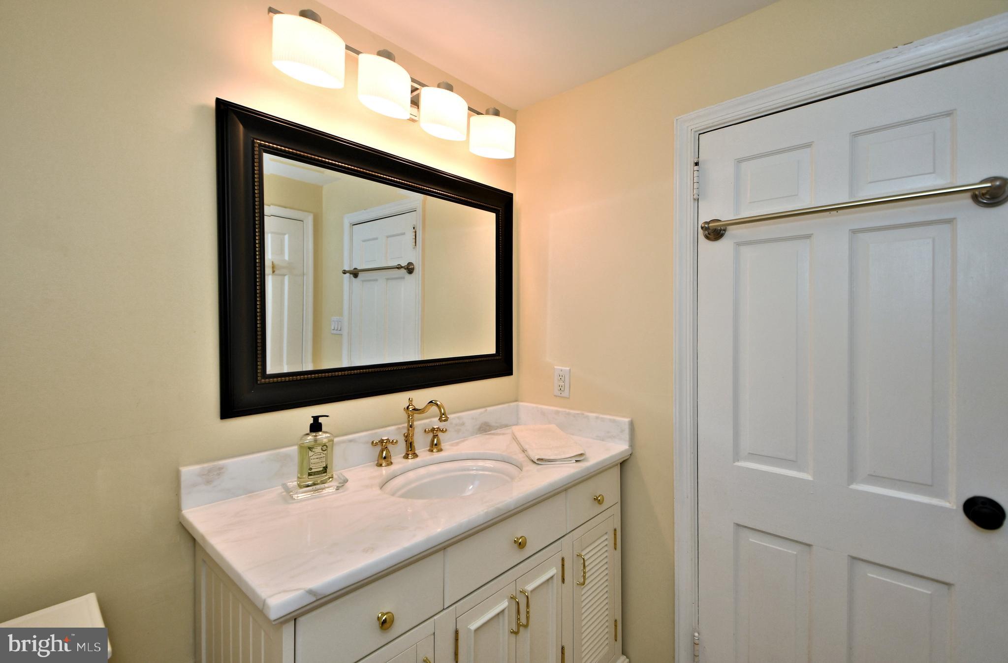 502 Marks Road Oreland, PA 19075 - Photo 31 of 62 Primary en-suite bath