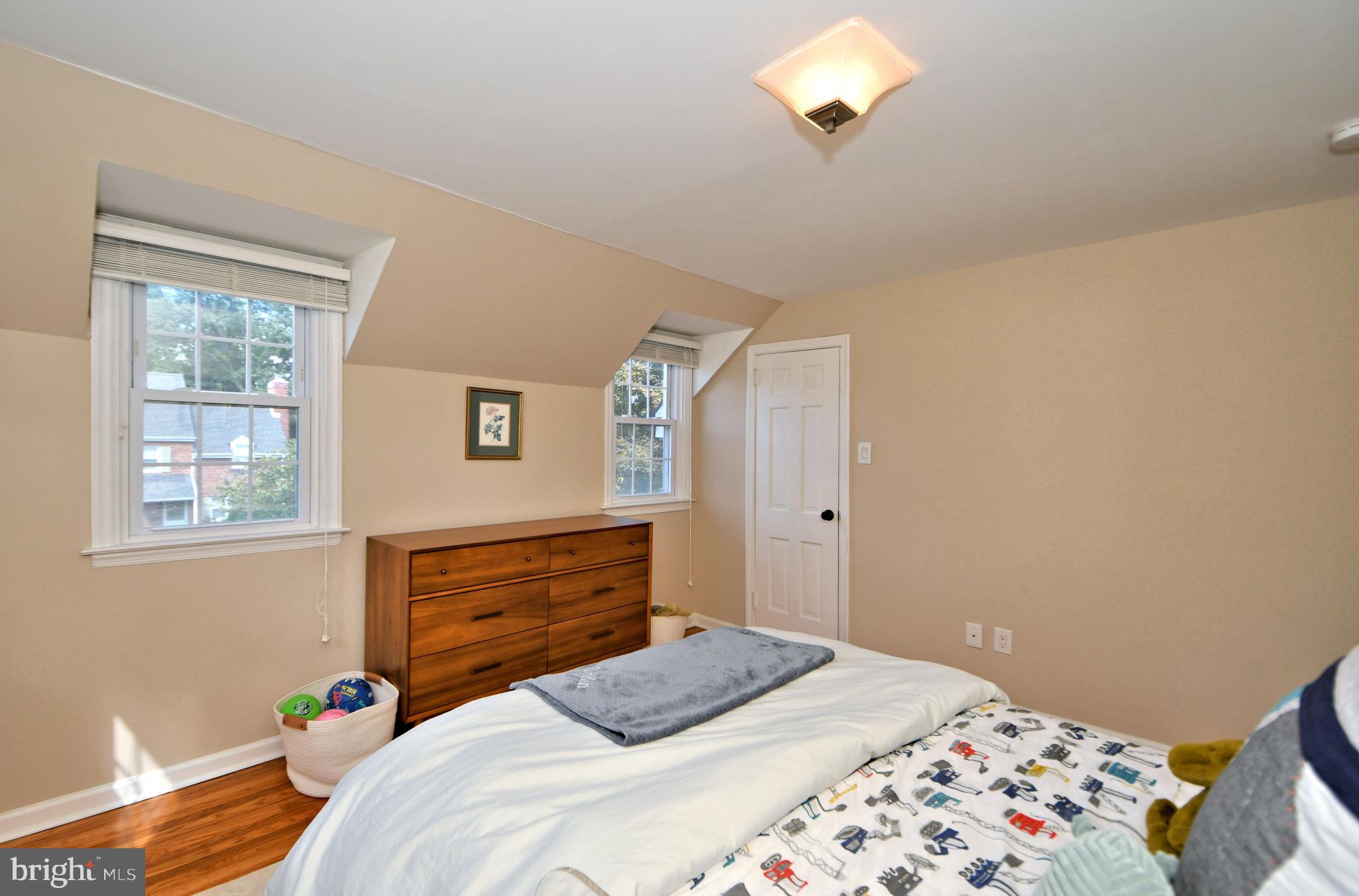 502 Marks Road Oreland, PA 19075 - Photo 37 of 62 Bedroom #2