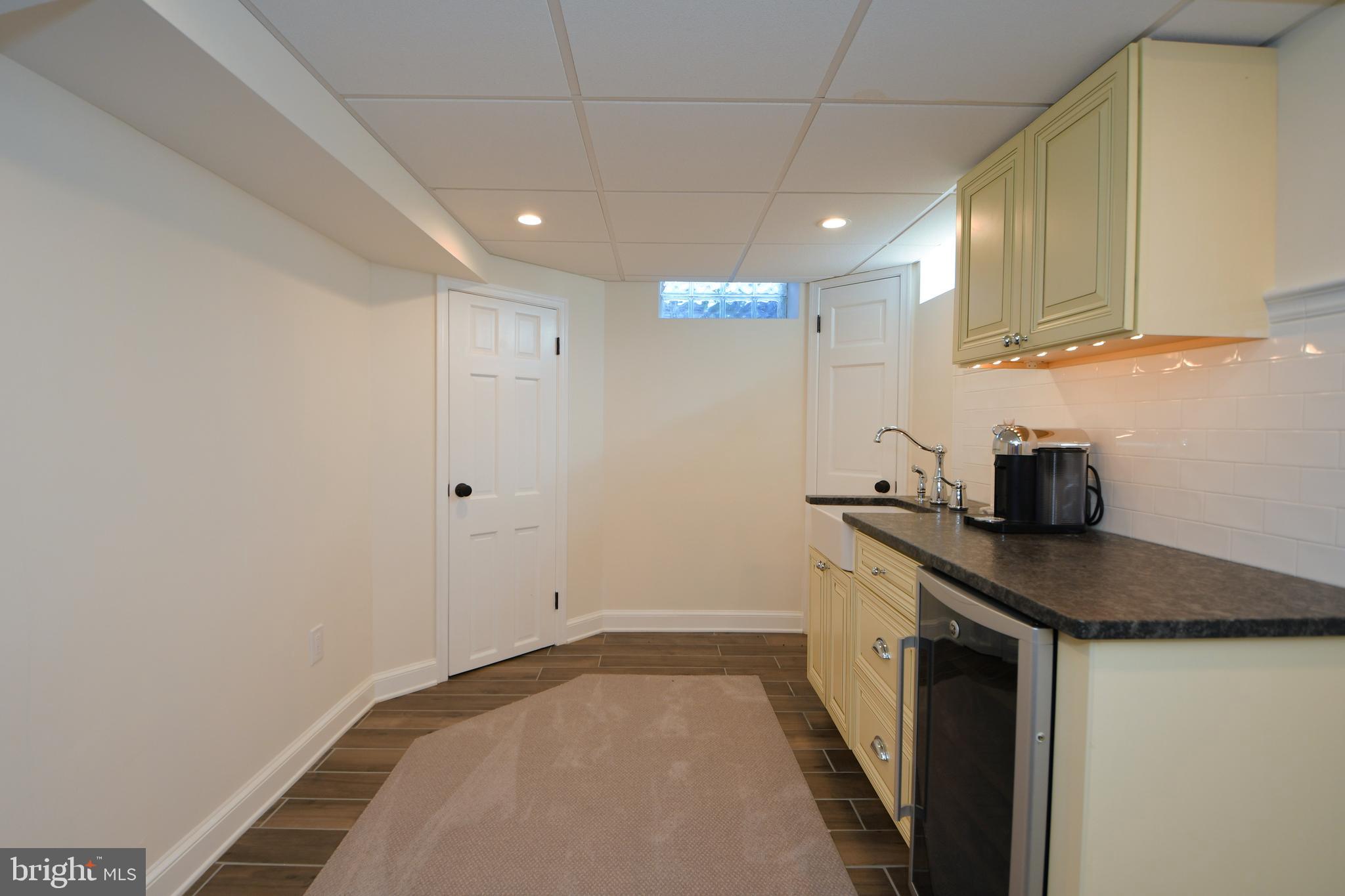 502 Marks Road Oreland, PA 19075 - Photo 52 of 62 Basement wet bar