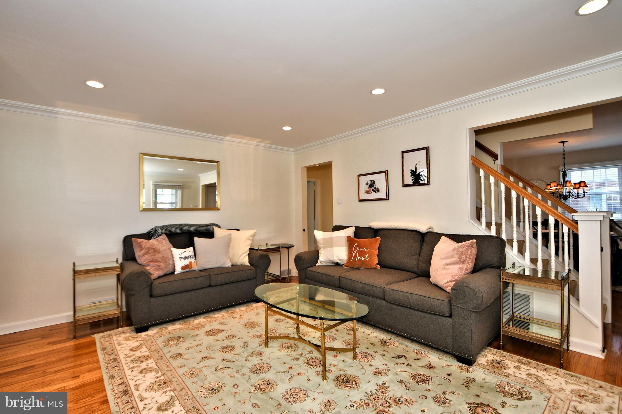 502 Marks Road Oreland, PA 19075 - Photo 7 of 62 Living room