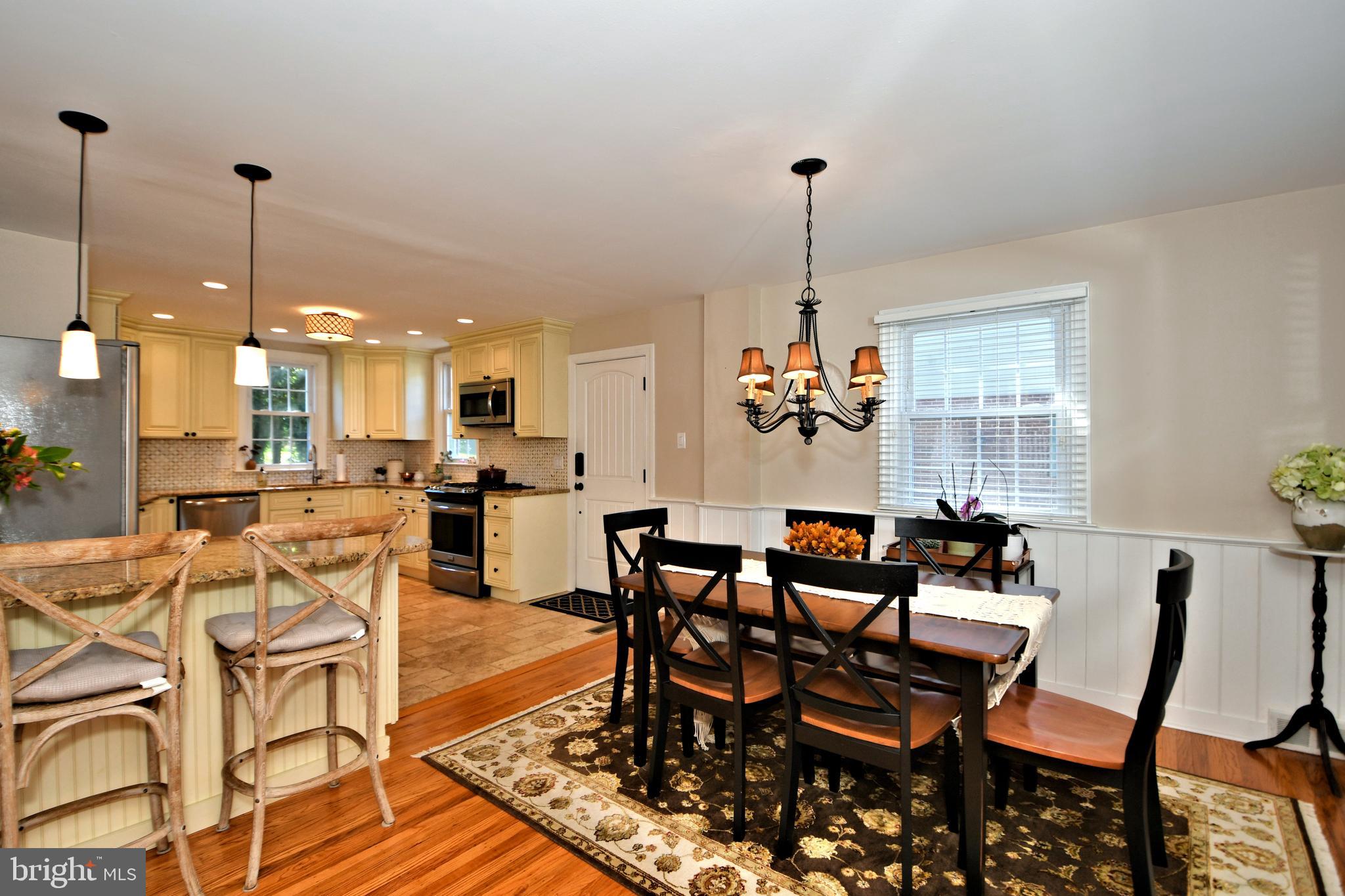 502 Marks Road Oreland, PA 19075 - Photo 10 of 62 Dining area