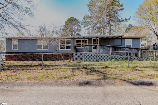 $124,875 | 118 Wellington Road, Wellford, SC 29385