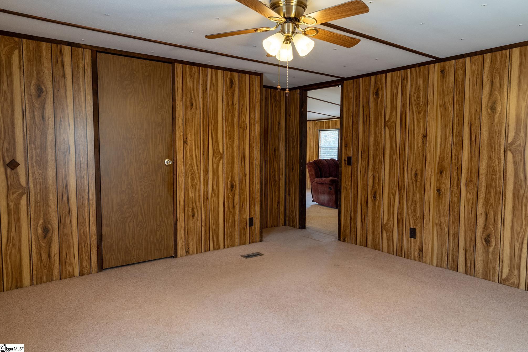 118 Wellington Road Wellford, SC 29385 - Photo 14 of 31