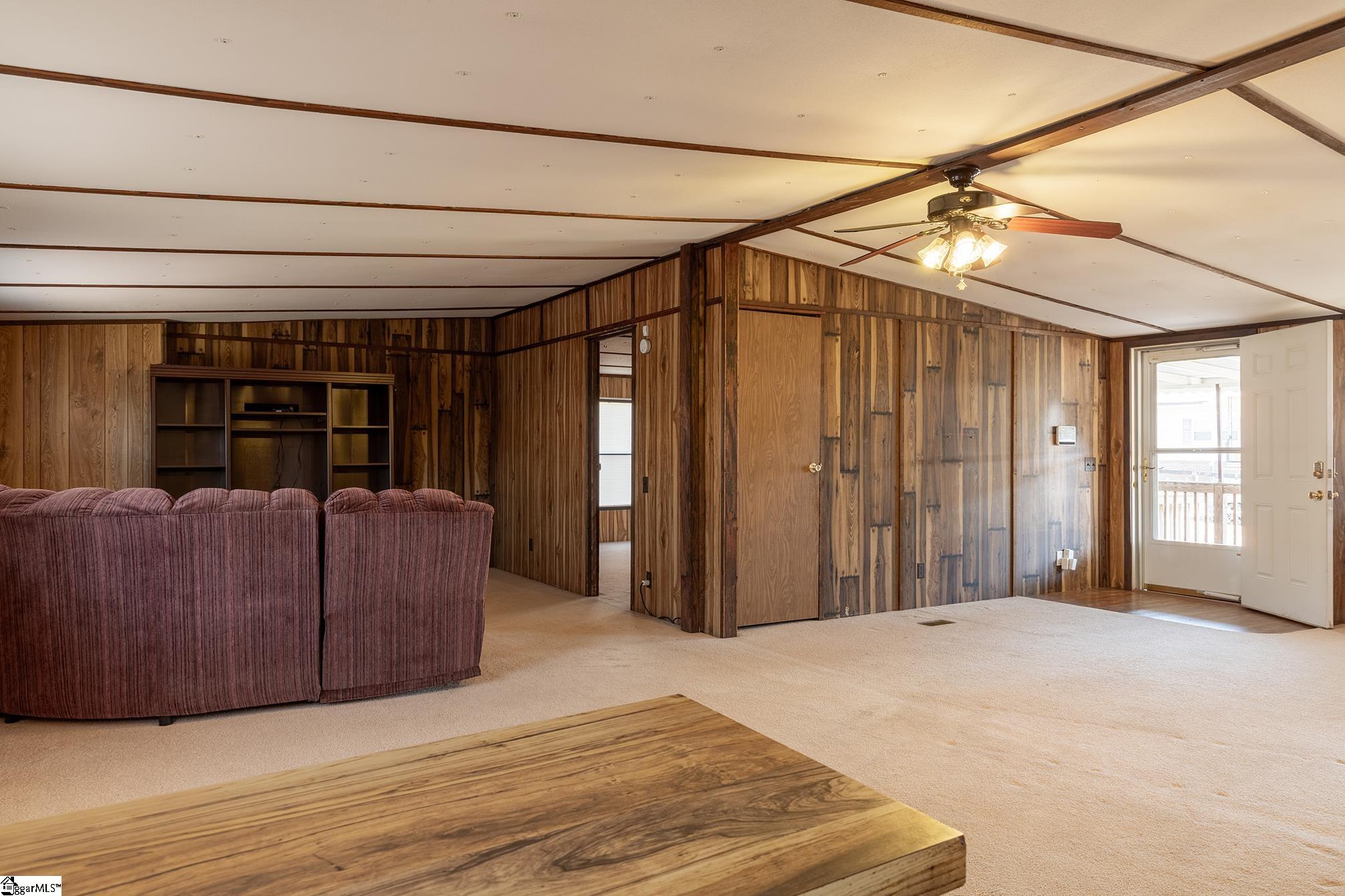 118 Wellington Road Wellford, SC 29385 - Photo 8 of 31