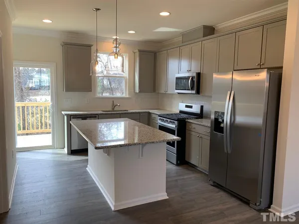 $2,250 | 1044 Diamond Dove Lane, Apex, NC 27502