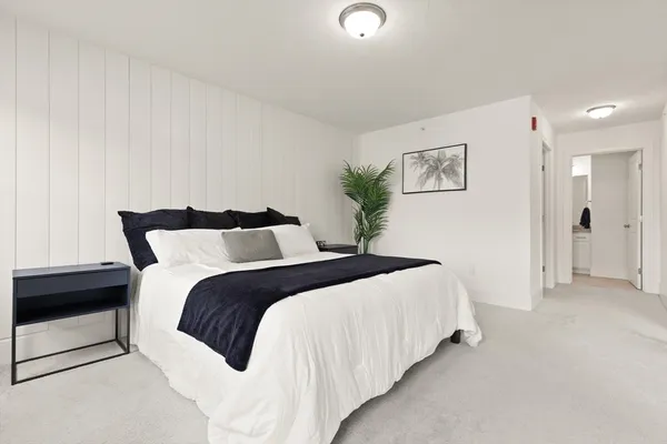 $575,000 | 80 Lebaron Boulevard, Unit 6, Lakeville, MA 02347