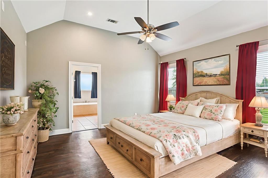 204 Doerr Drive Arabi, LA 70032 - Photo 11 of 26