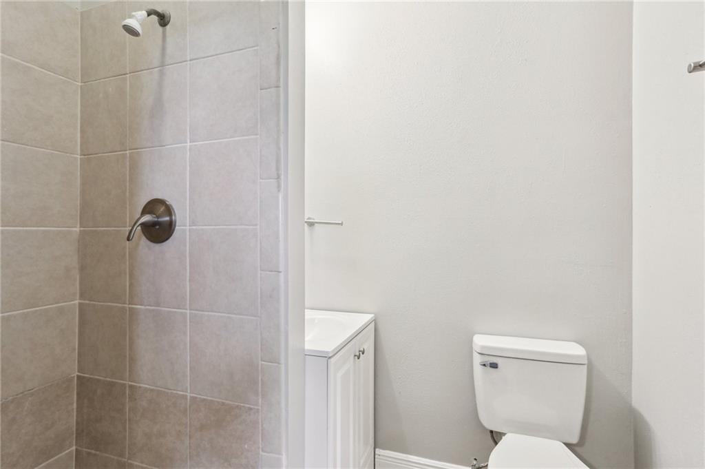 204 Doerr Drive Arabi, LA 70032 - Photo 15 of 26