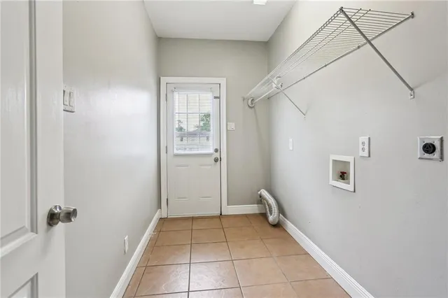 $400,000 | 204 Doerr Drive, Arabi, LA 70032