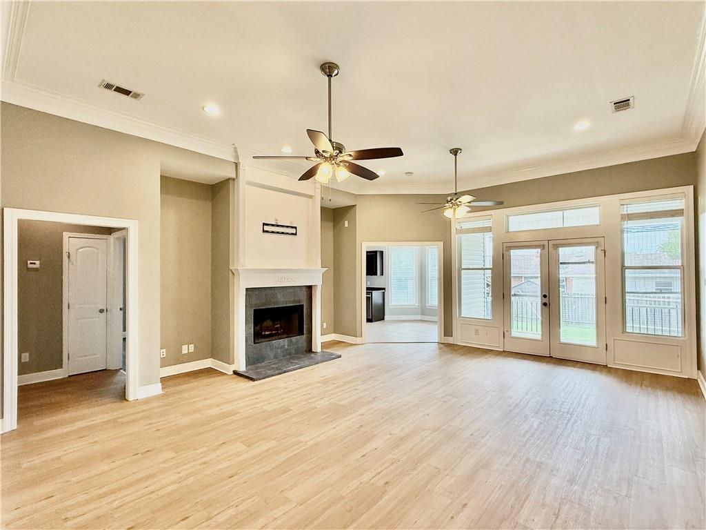 204 Doerr Drive Arabi, LA 70032 - Photo 5 of 26