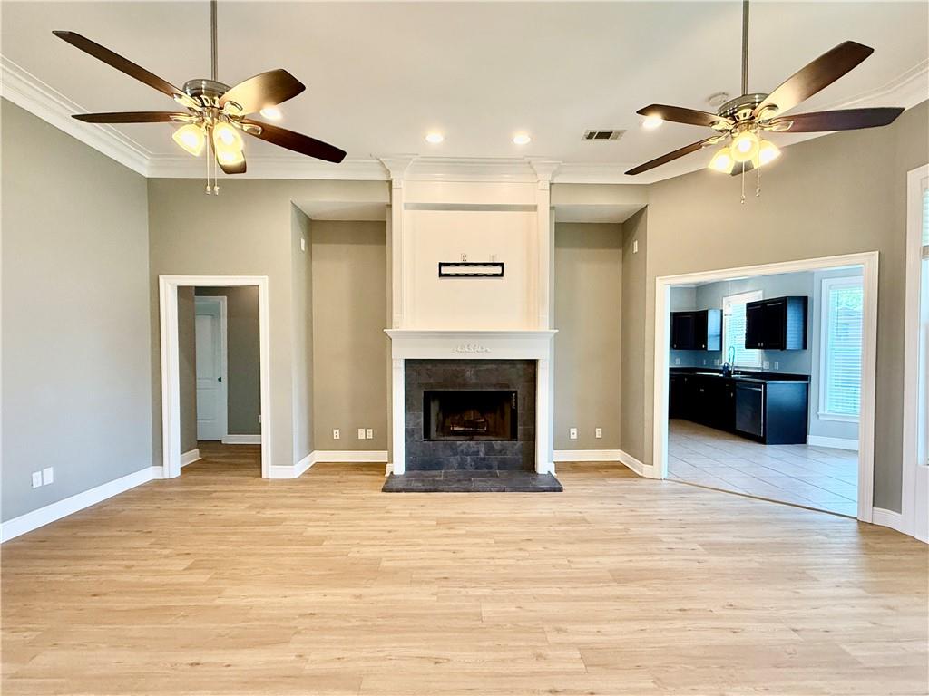 204 Doerr Drive Arabi, LA 70032 - Photo 6 of 26