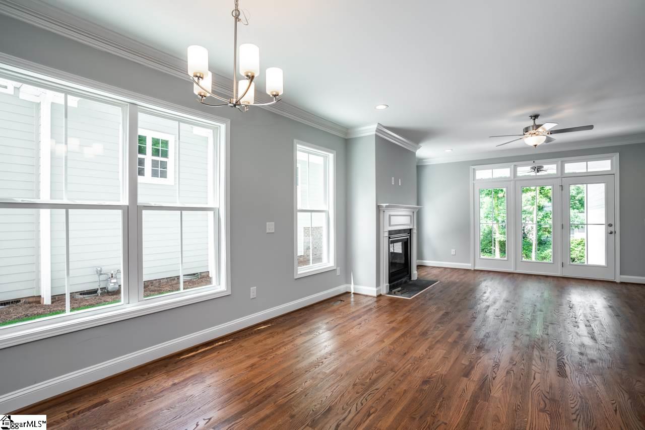 29 Highcroft Court Greenville, SC 29607 - Photo 8 of 27 Gallery Image 8