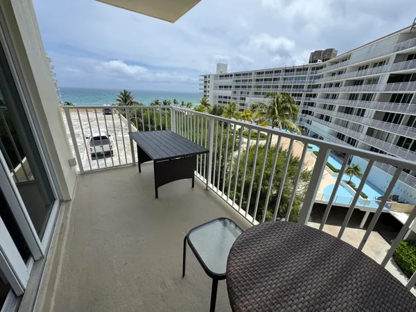 $3,050 | 3540 South Ocean Boulevard, Unit 608, South Palm Beach, FL 33480