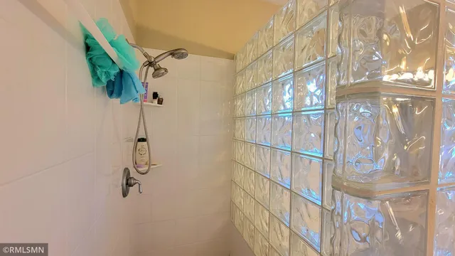 $299,888 | 4413 Slater Road, Eagan, MN 55122