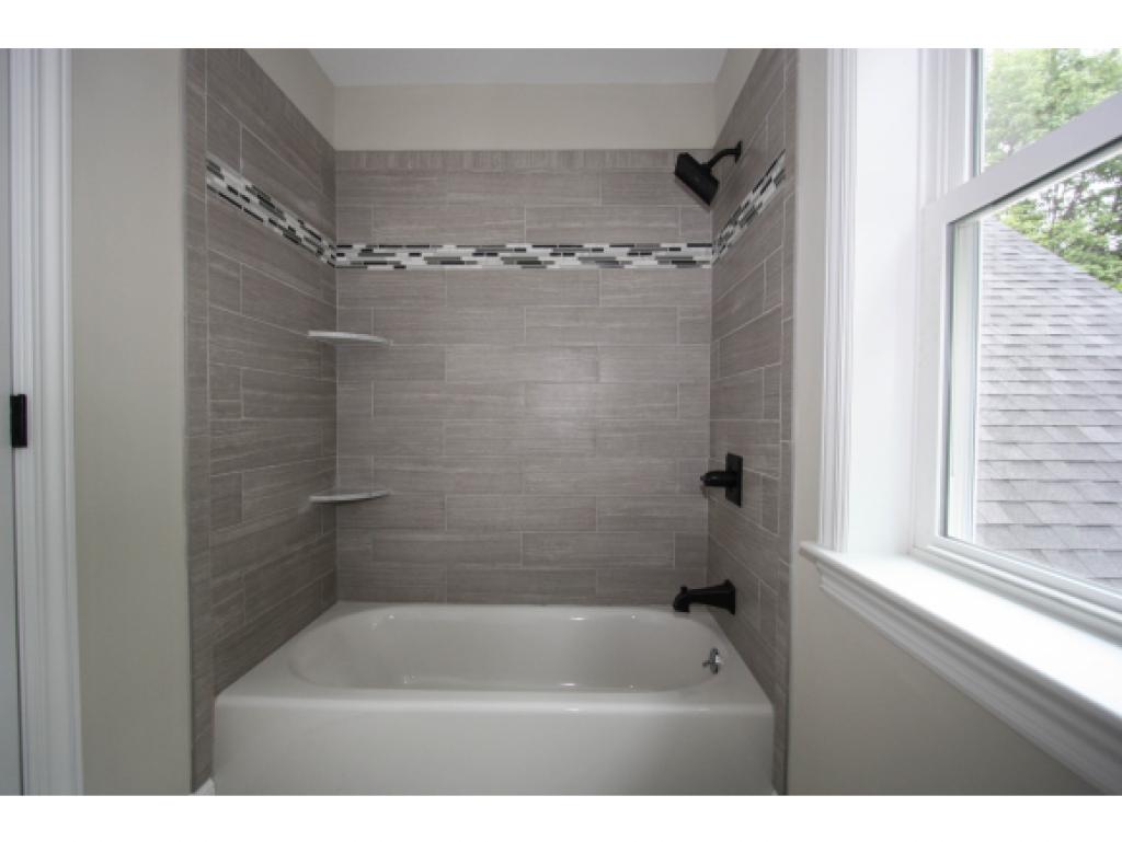199 North Amherst Road Bedford, NH 03110 - Photo 16 of 24 Gallery Image 16