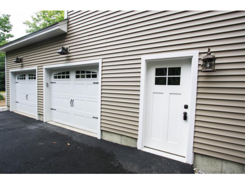 199 North Amherst Road Bedford, NH 03110 - Photo 22 of 24 Gallery Image 22